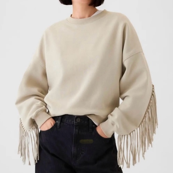 GAP Tops - GAP Cream Fringe Sleeve Sweatshirt
